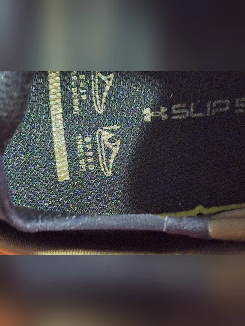 UNDER ARMOUR | Flow, Slip Speed